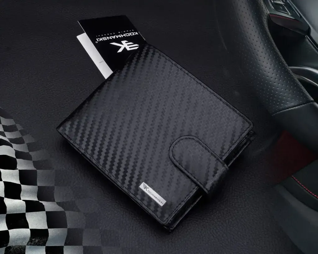 Jak rozpoznać prawdziwą skórę w portfelu